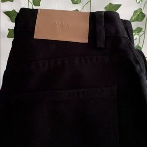 SHEIN middle waisted mom jeans.